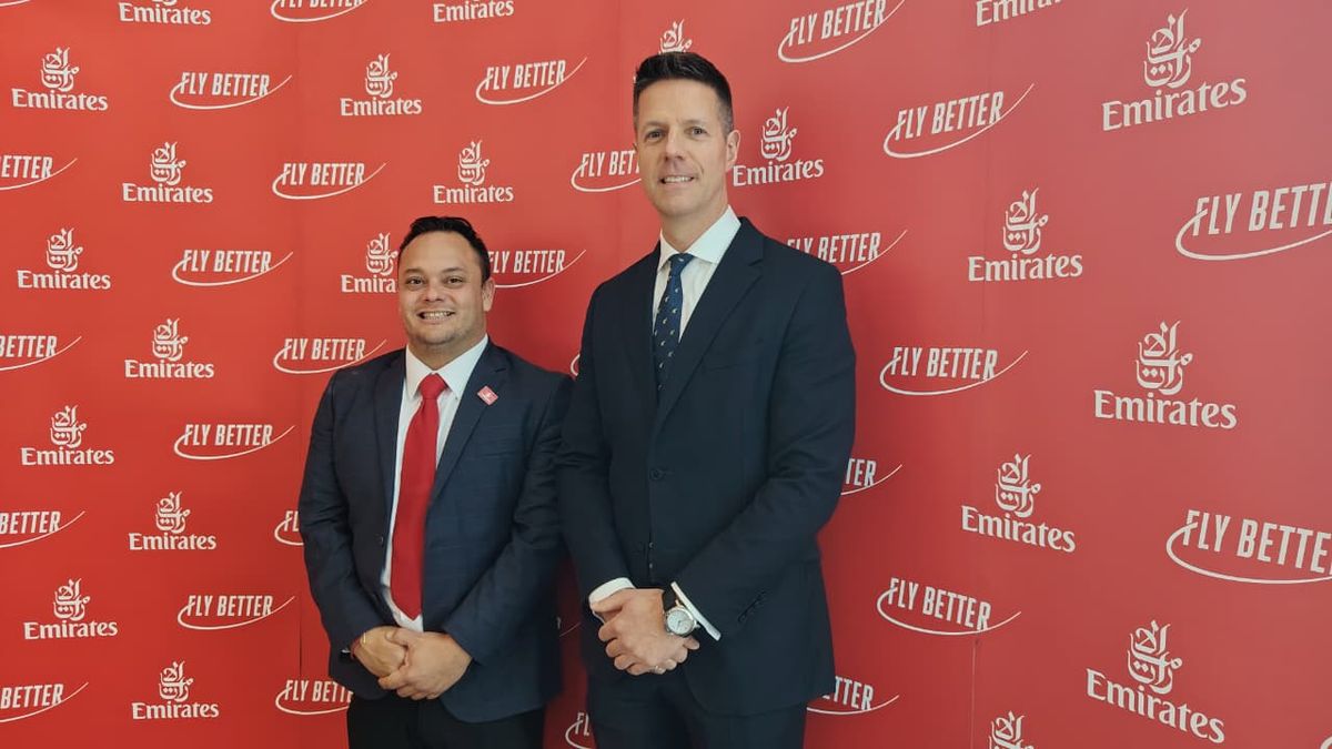 Raúl Méndez y Scott Lantz durante el roadshow de Emirates en Ciudad de México.&nbsp;