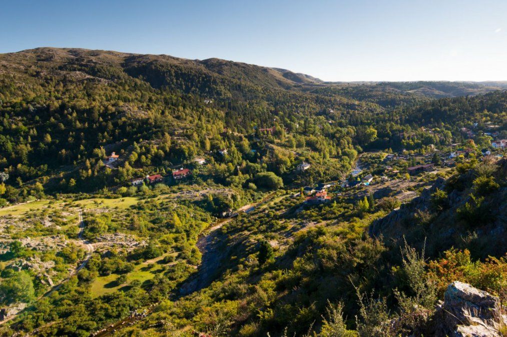 La Cumbrecita, uno de los destinos más fascinantes de las sierras de Córdoba y uno de los más elegidos de los viajeros para sus escapadas.