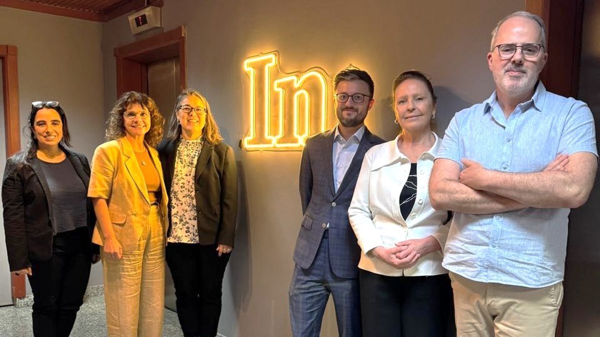 Natalia Venturini y Danielle Roman (Interamerican Network); Aimee Gabel y Tyler Gosnell (U.S. Travel Association / IPW); Vera Achcar y Osmar Maduro (Interamerican).