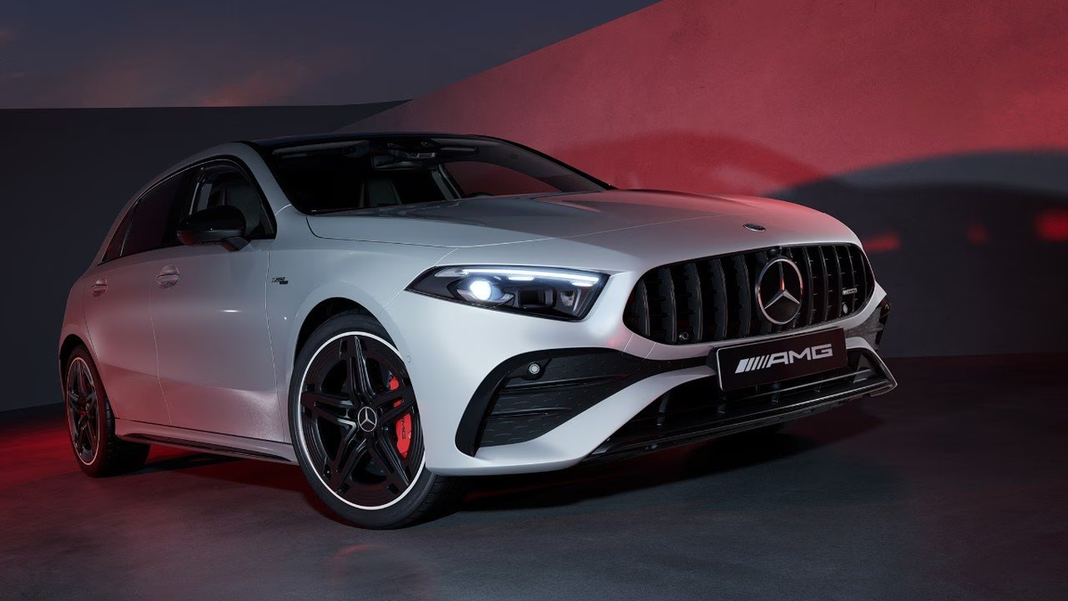 El Mercedes AMG A 35 4Matic Hatchback, el nuevo vehículo de alta gama de Hertz.