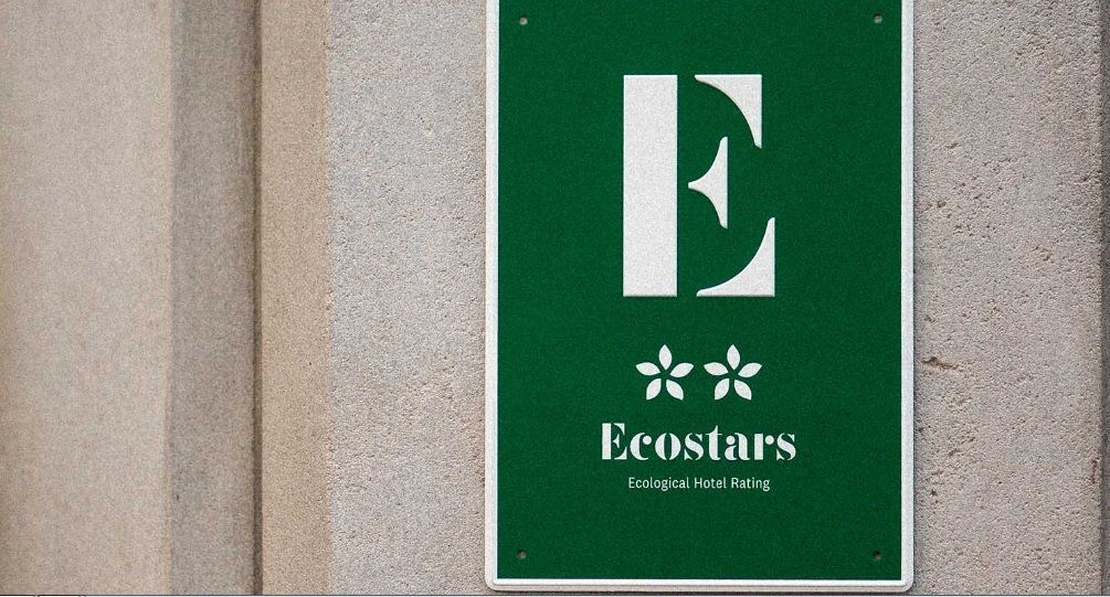 Ecostars es una certificación de sustentabilidadespecífica para hoteles que otorga eco-estrellas en función del impactomedioambiental que arroja cada estancia.