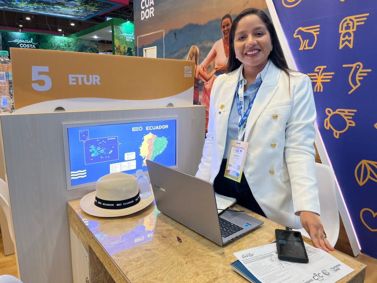 Yosseny Barahona, de ETUR. Vitrina Turística Anato 2026.