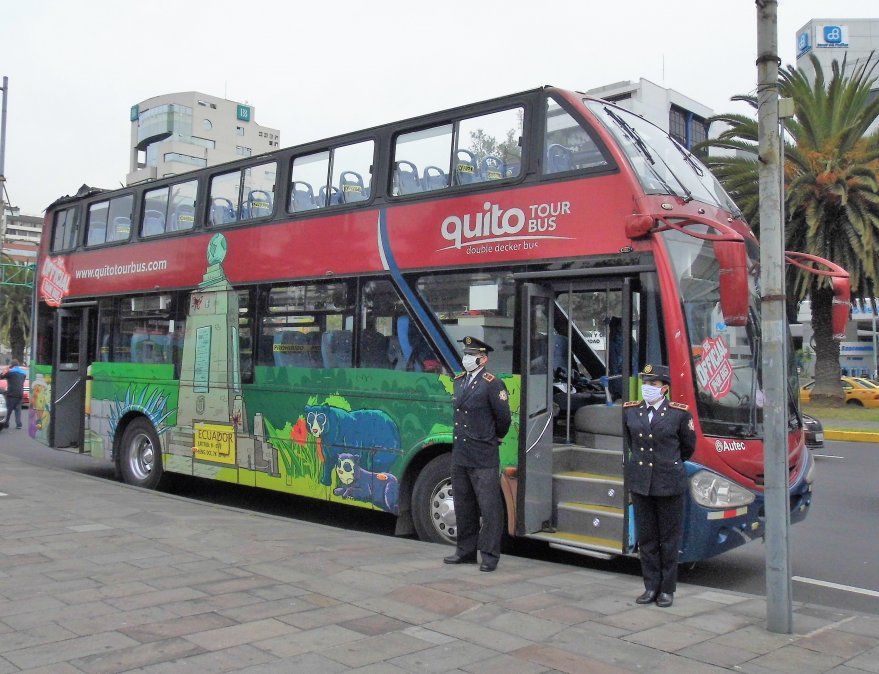 Unidad de Quito Tour Bus - Ladevi Medios y Soluciones Unidad de Quito Tour Bus