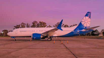 El séptimo Boeing B-737MAX de Aerolíneas Argentinas arribó al país.