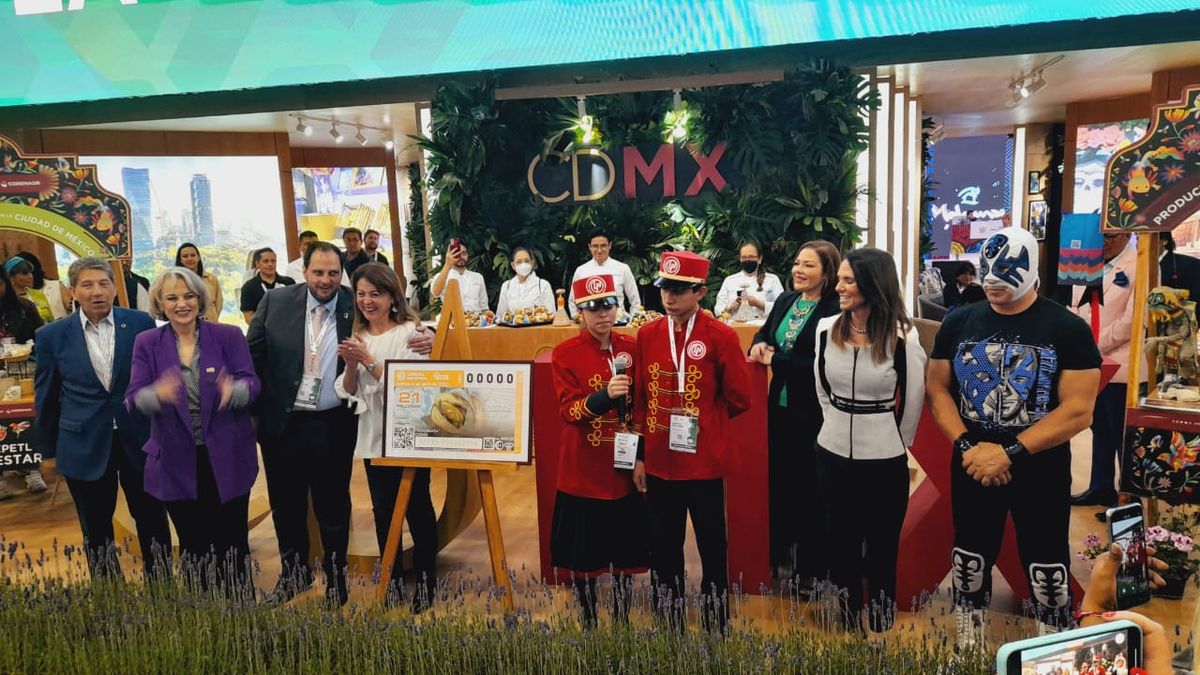 Ciudad de México presentó un acuerdo con la Lotería para divulgar su gastronomía típica en los billetes.