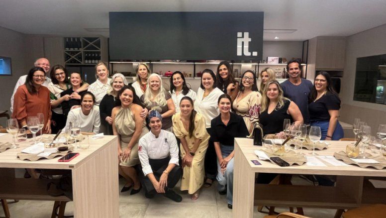 Crown & Champa Resorts y Conecta ofrecieron eventos para profesionales del turismo durante la semana ILTM Latin America en São Paulo.