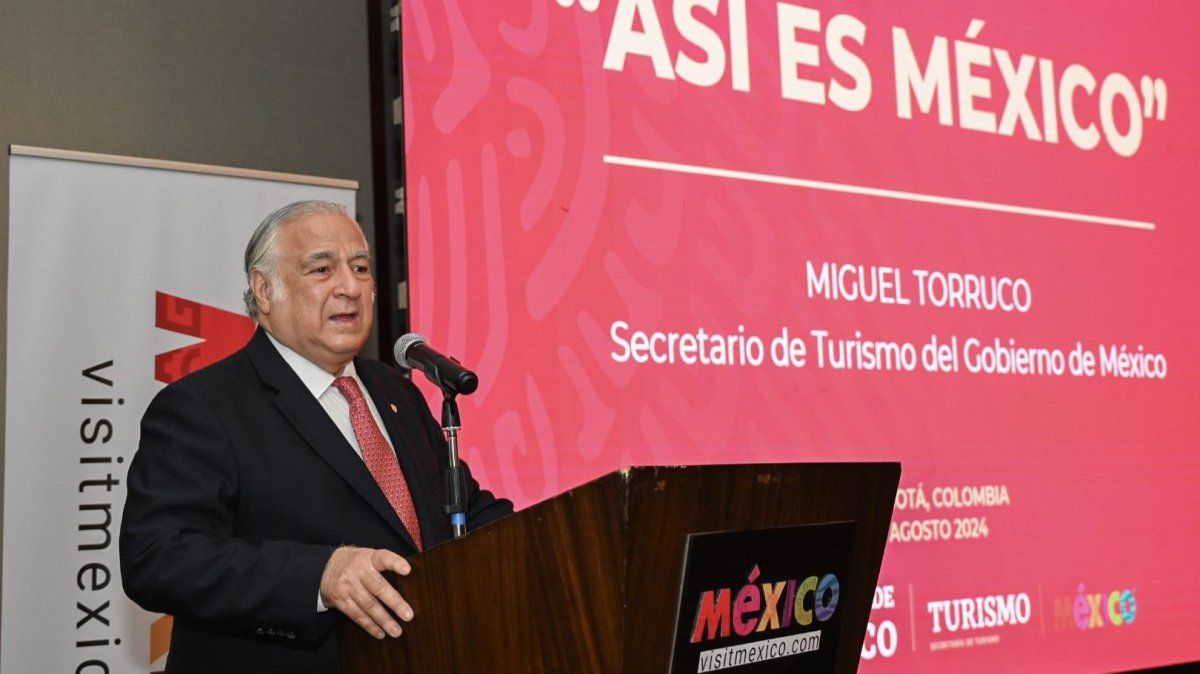 El titular de Sectur señaló la importancia de la industria turística para la economía nacional y habló sobre las novedades en productos turísticos.