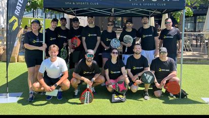El torneo de RateHawk tuvo lugar en el Nick Club Padel y el evento contó con unos 20 participantes.