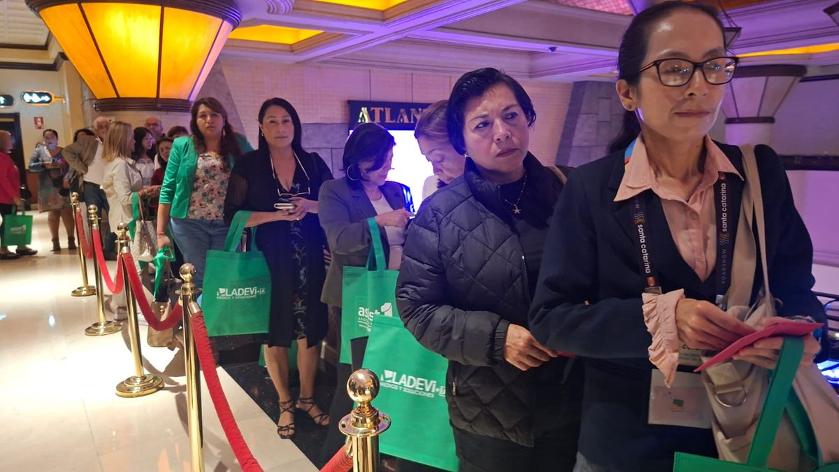 Comienzan a llegar los primeros agentes de viajes a Ladevi Workshop Lima para vivir una jornada de networking, relacionamiento y capacitaciones.