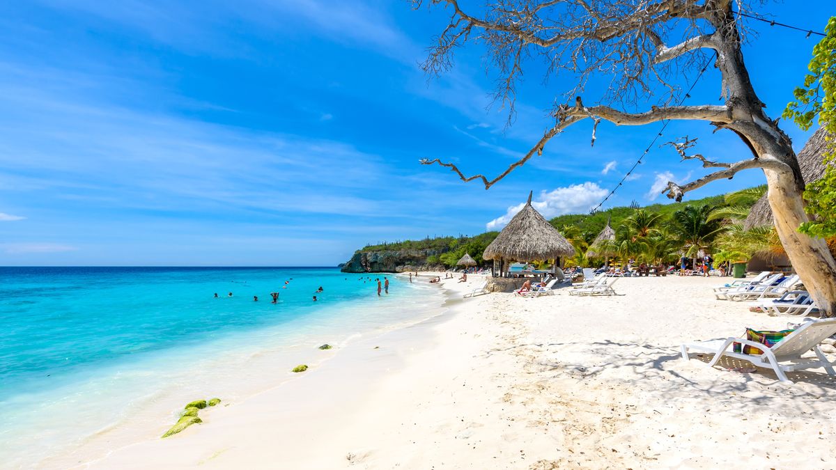 El colorido de Willemstad y sus playas escondidas convierten a Curazao en la parada perfecta para viajeros que buscan sabor e historia.