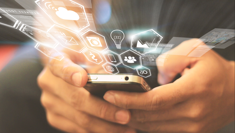 Europamundo: los grupos de Facebook y Telegram son una forma original y práctica de informar y mantener al día a los profesionales.