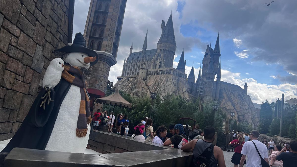 Universal Destinations & Experiences: El Castillo de Hogwarts es una realidad en Isle of Adventure. Universal Destinations & Experiences: El Castillo de Hogwarts es una realidad en Isle of Adventure.