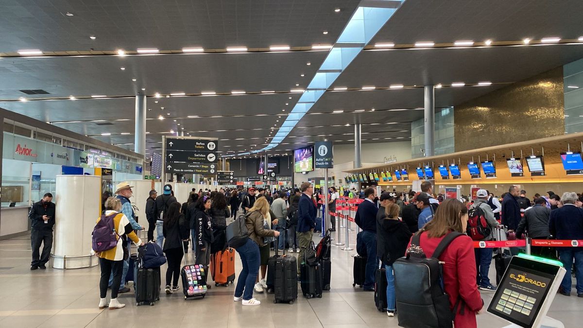 Según Anato, la Encuesta de Viajeros Internacionales – EVI mostró que el 98% de los visitantes no residentes durante el cuarto trimestre de 2023, recomendaría el destino que visitaron.