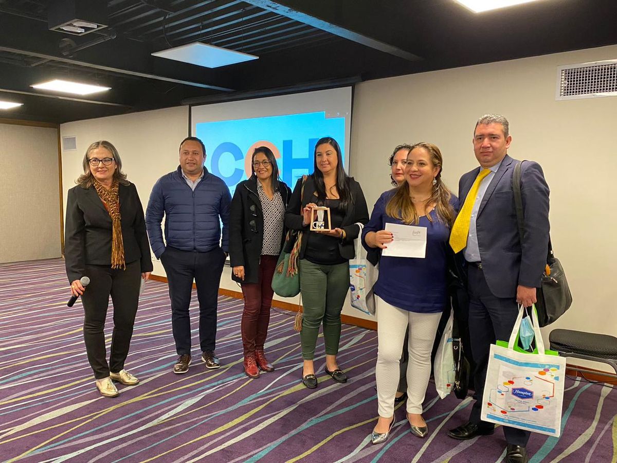 Ganadores de los sorteos de Volaris y la Cámara Costarricense de Hoteles.