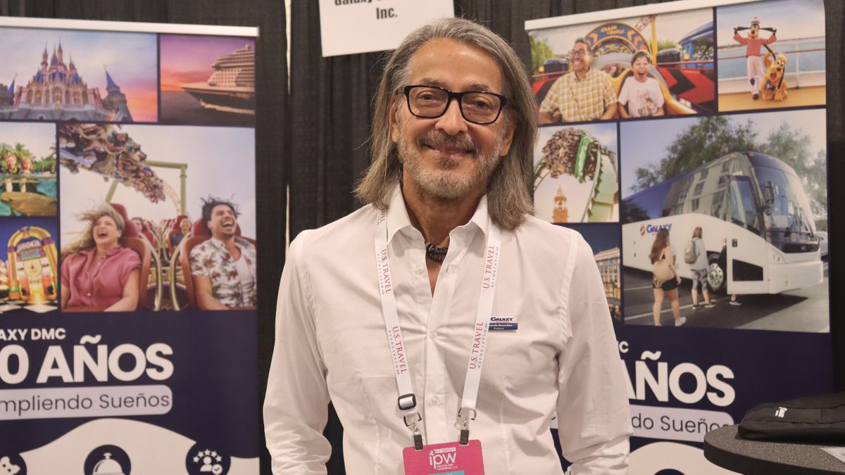 Fernando Benavides, CEO de Galaxy Vacations, durante su participación en el encuentro del sector turístico. Fernando Benavides, CEO de Galaxy Vacations, durante su participación en el encuentro del sector turístico.