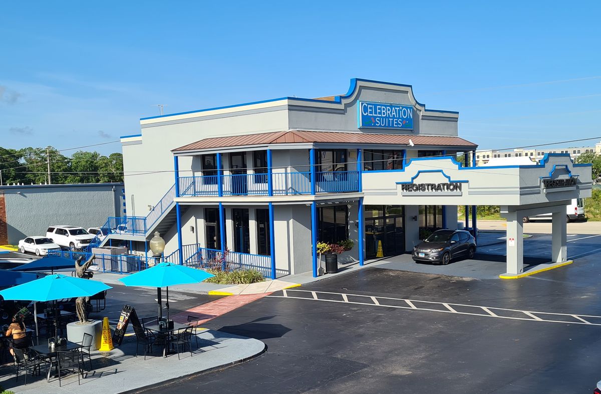 El área de recepción del Celebration Suites, en el área de Orlando-Kissimmee.