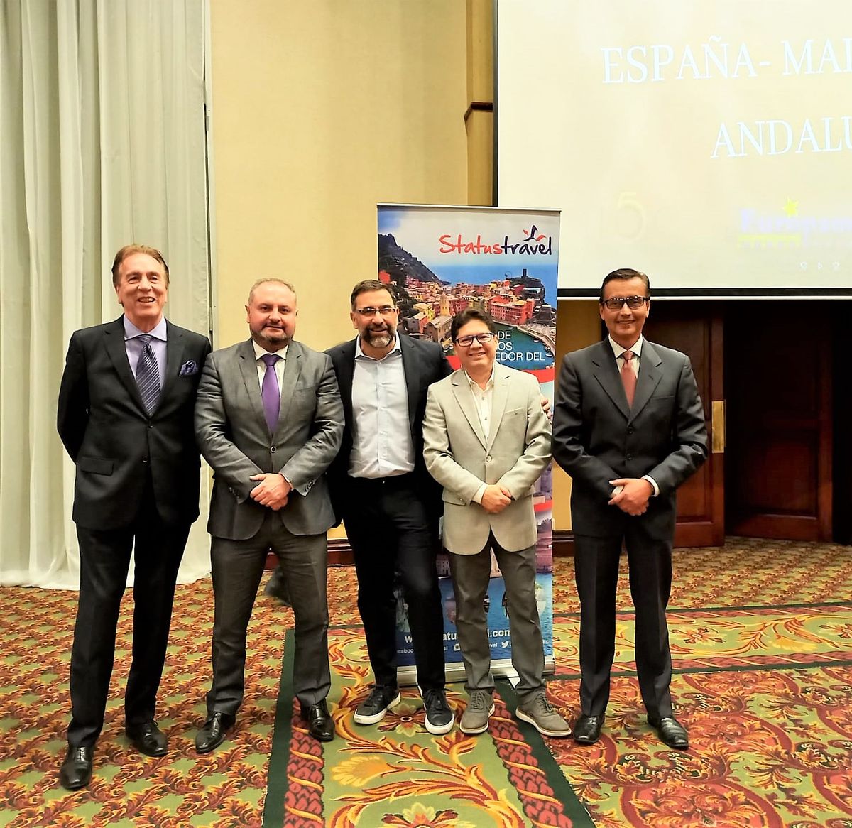 Francisco Arboleda, gerente general de Statustravel; Fidel Murgueytio, gerente general de Maxitravel; Alejandro de la Osa, CEO de Europamundo; Alexander S. Indárraga, gerente general de Viaje Hoy y; Alberto Rosero, gerente general de Bluesky. - Ladevi Medios y Soluciones Francisco Arboleda, gerente general de Statustravel; Fidel Murgueytio, gerente general de Maxitravel; Alejandro de la Osa, CEO de Europamundo; Alexander S. Indárraga, gerente general de Viaje Hoy y; Alberto Rosero, gerente general de Bluesky.