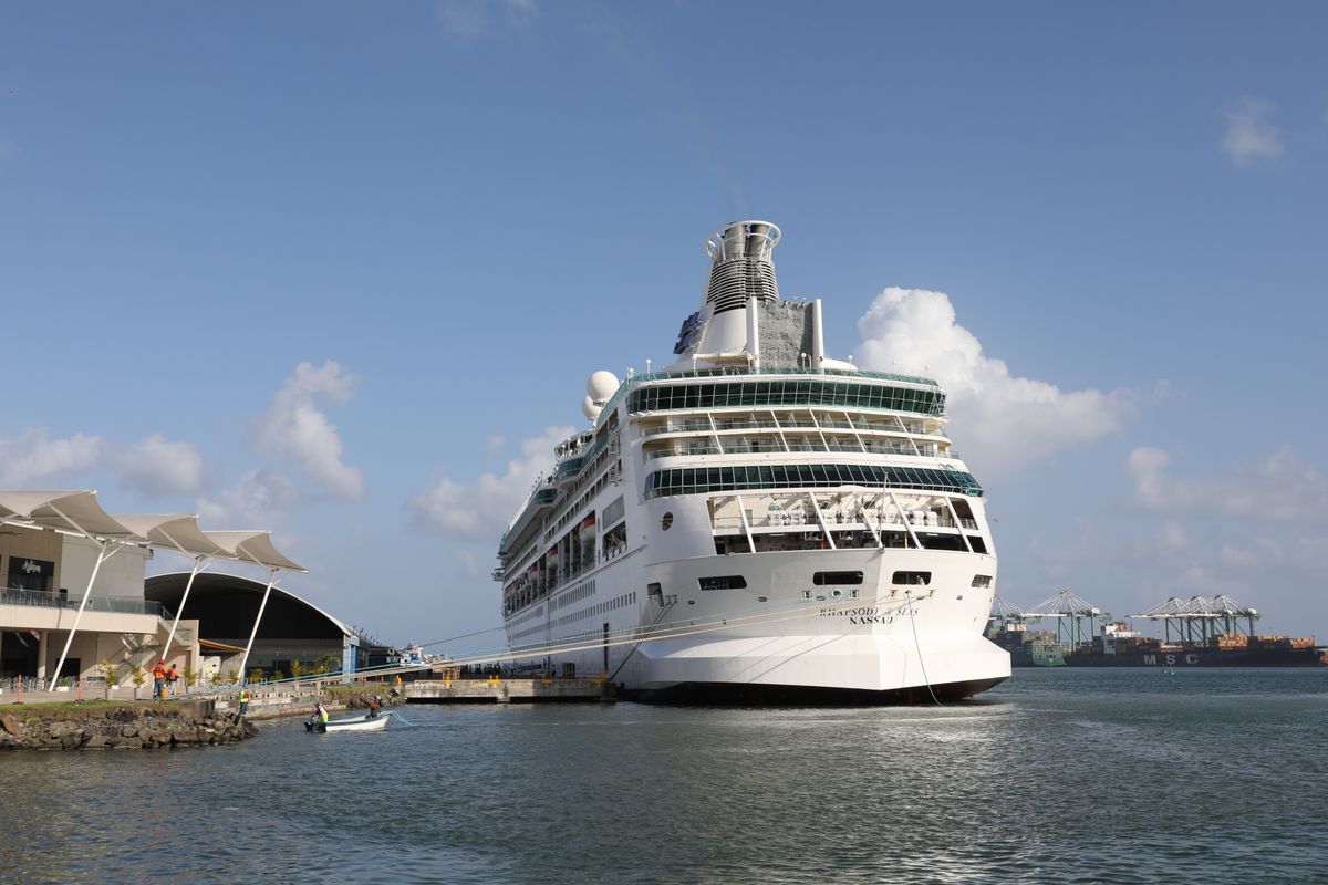 Royal Caribbean comenzó su temporada de cruceros desde Panamá