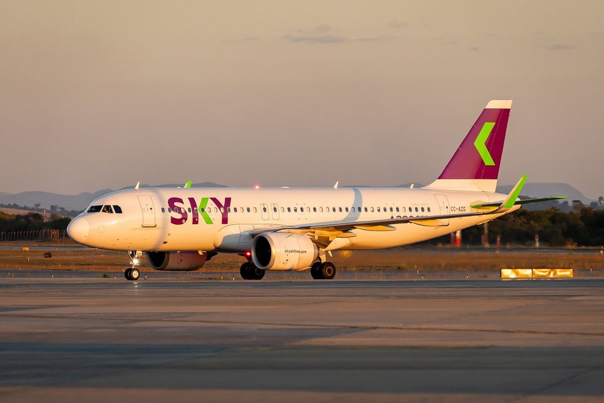 Sky Airline espera transportar cerca de 40 mil pasajeros entre sus tres rutas estacionales durante la temporada baja.&nbsp;