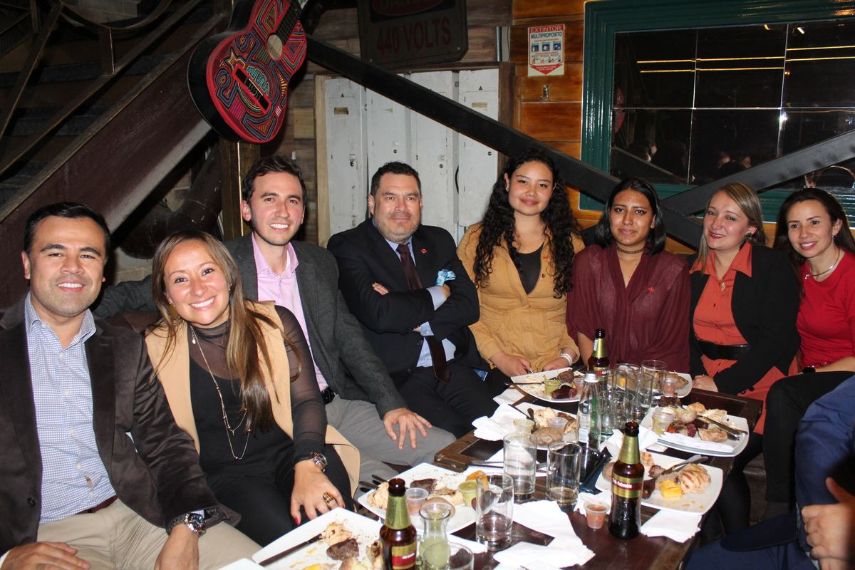 Fiesta de Fin de Año de Bestravel Service.