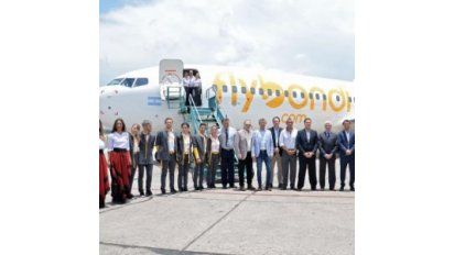 SALTA. Primera aeronave de Flybondi en la provincia