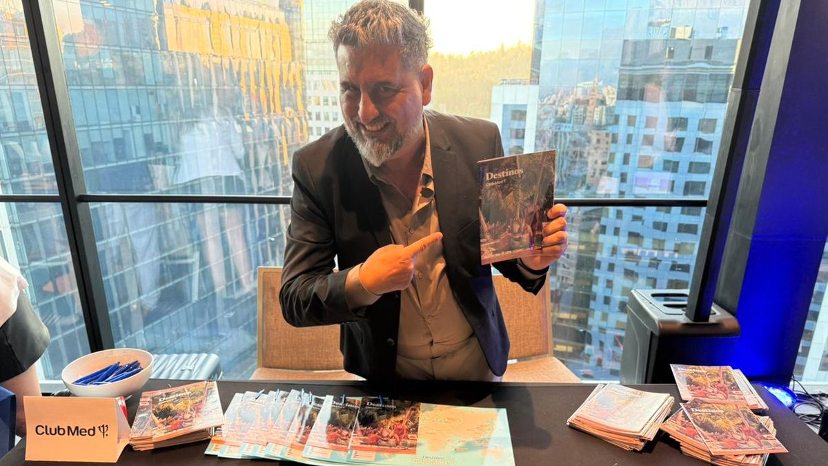 Abin Rosales, Club Med. Abin Rosales, Club Med.