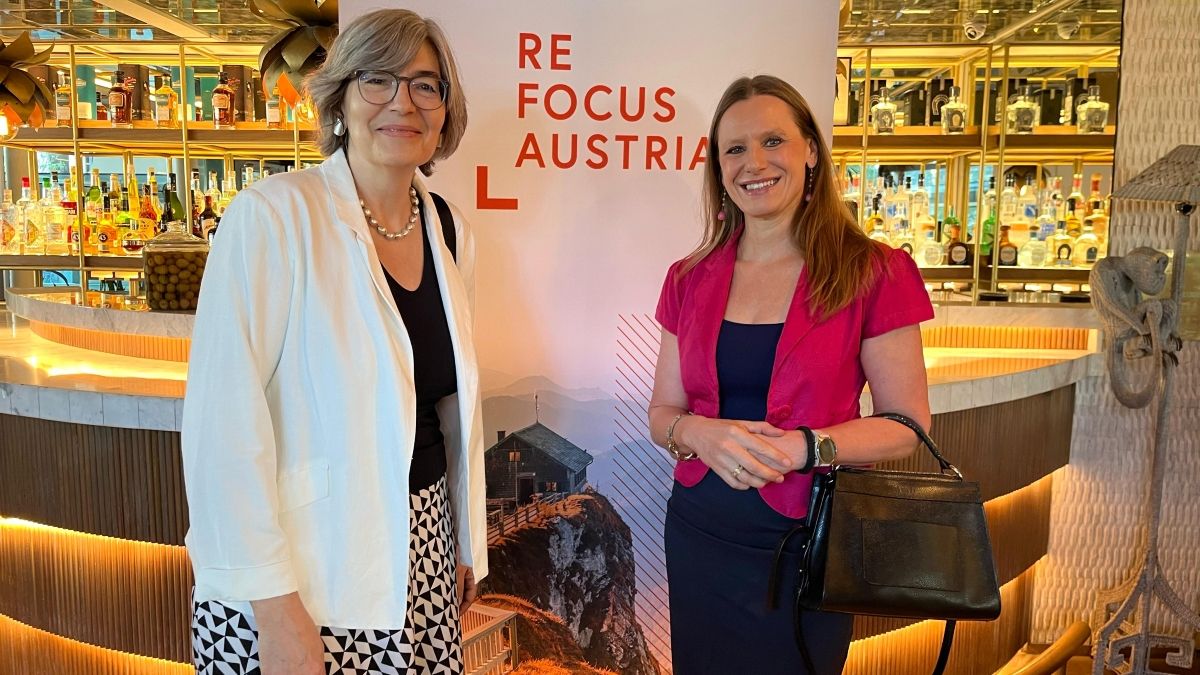 Elisabeth Kehrer, Embajadora de Austria en México; y Nella Hengstler, consejera comercial de la Embajada.&nbsp;