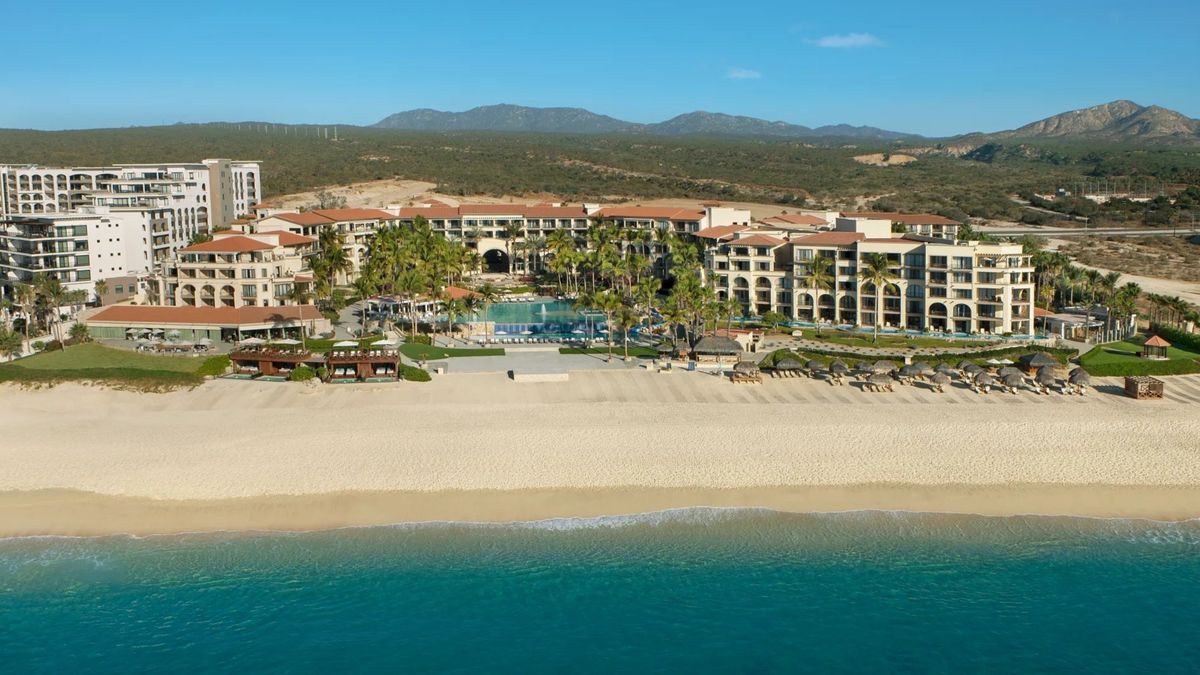 Dreams Los Cabos Suites Golf Resorts & Spa, de Hyatt Inclusive Collection, más que todo incluido, es una postal viva frente al Mar de Cortés. &nbsp;