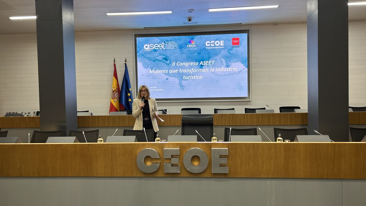 Cristina Bou, directora comercial de CEAV, durante el Congreso de ASEET