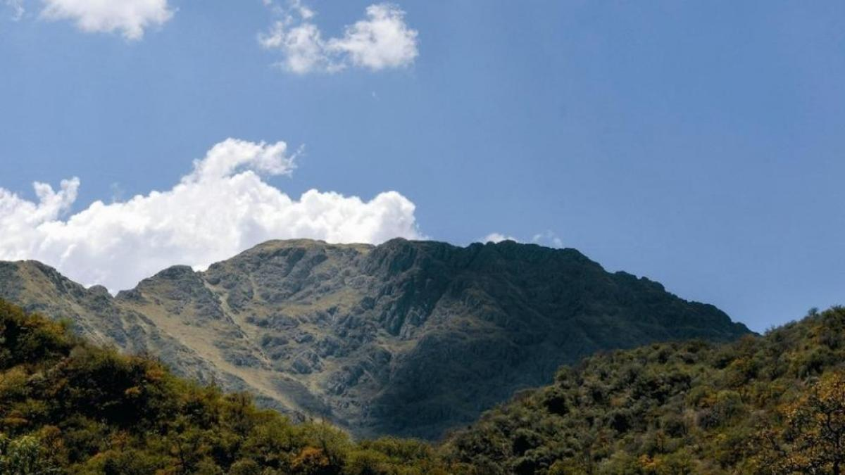 El cerro Uritorco de Córdoba es un imponente destino repleto de alucinantes postales que es ideal para escapadas. El cerro Uritorco de Córdoba es un imponente destino repleto de alucinantes postales que es ideal para escapadas.