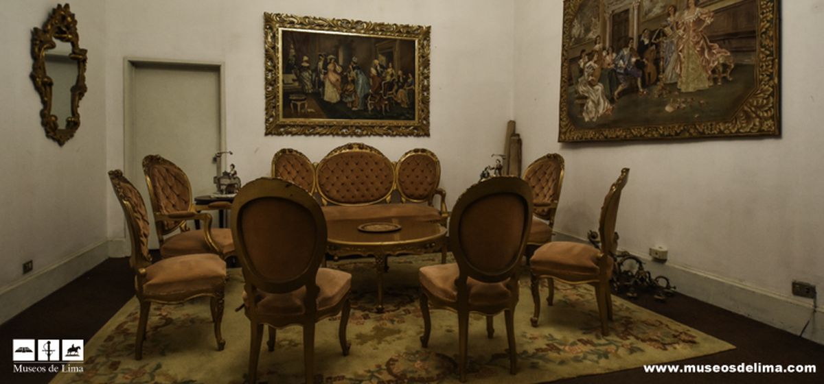 Museo Histórico del Mobiliario