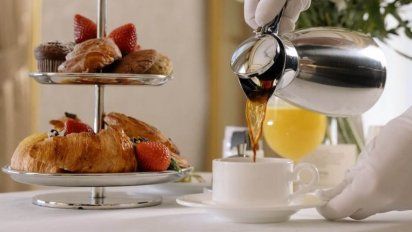 Eat Inn es un equipamiento tecnológicoque genera una mayor rentabilidad en los hoteles. &nbsp;Incrementos de hasta un 15%&nbsp; la facturación de los sectores de alimentos ybebidas, sin coste asociado.&nbsp;