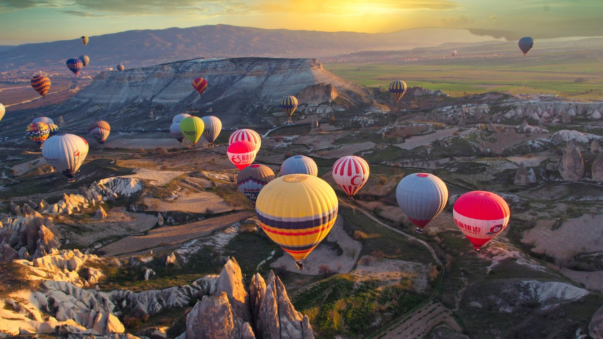 Valles de Capadocia, en Turquía; el país asegura que su turismo funciona con normalidad, pese a la guerra.