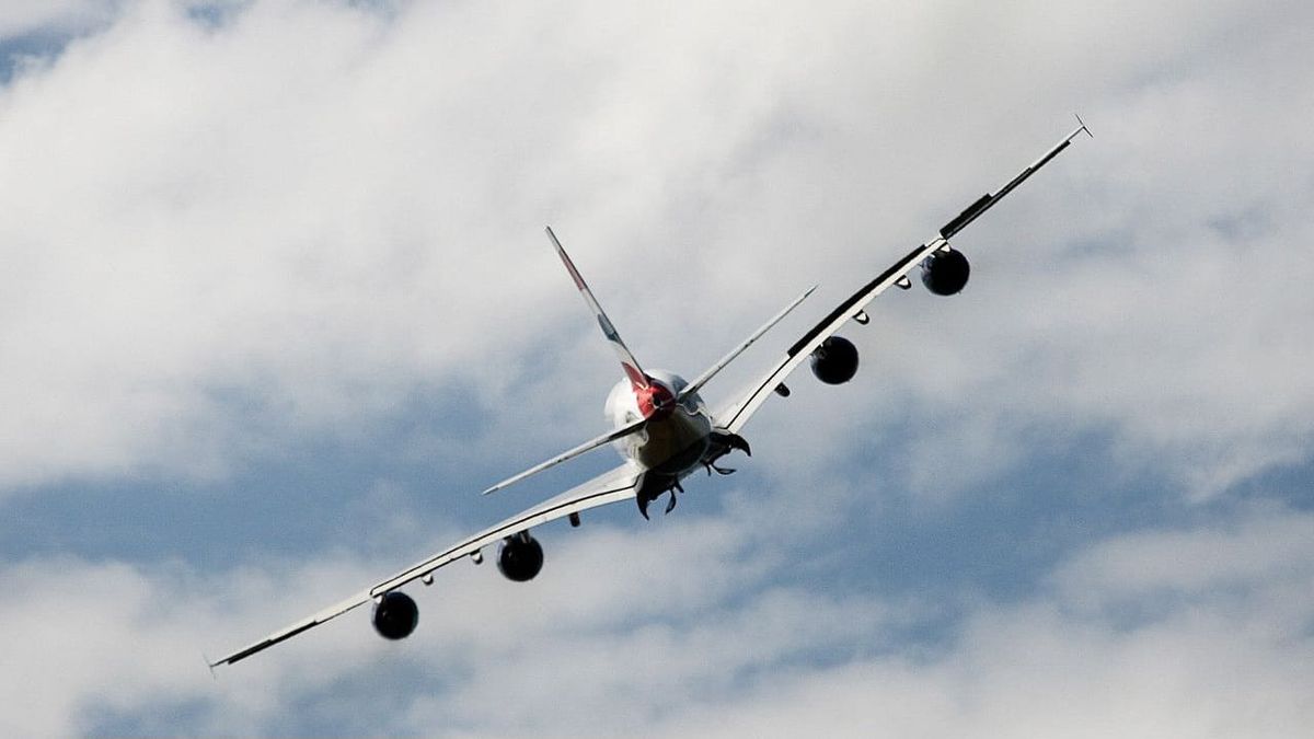 British Airways actualmente opera cuatro vuelos en la ruta Londres-Santiago. - Ladevi Medios y Soluciones British Airways actualmente opera cuatro vuelos en la ruta Londres-Santiago.