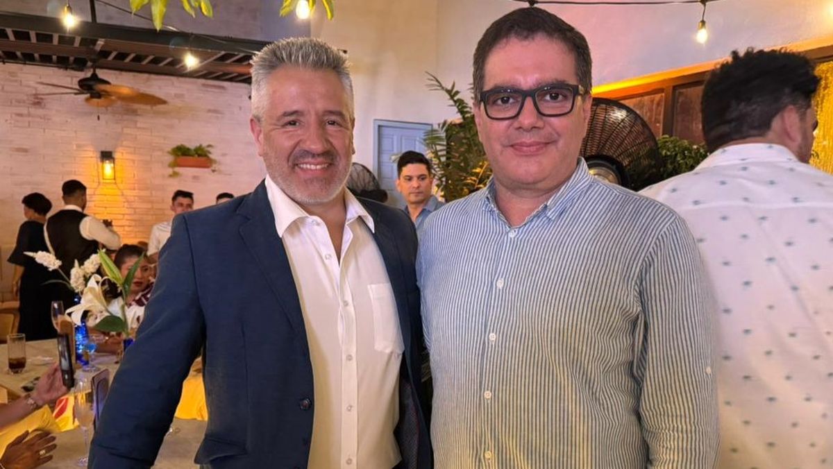 Fabian Manotas de Ladevi y Luis Fernando Aparicio gerente general de Viajar Ltda..