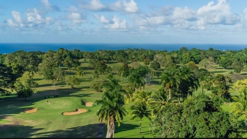 Vacaciones en Jamaica: Upton Estate Golf & Country Club ofrece green fees gratuitos para todos los clientes de los Beaches Resorts en Jamaica.