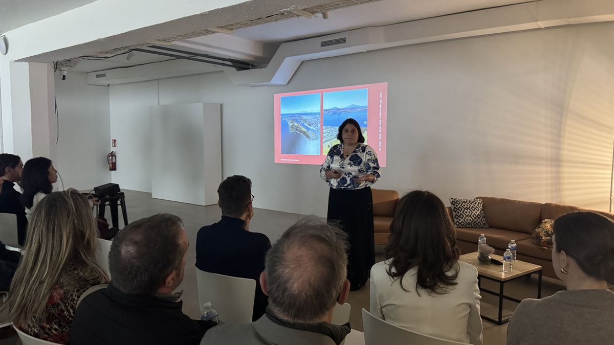 Marta Lorenzini, CEO y fundadora de Real Travel, la app que usa la tecnología para, entre otros pilares, redistribuir los flujos.