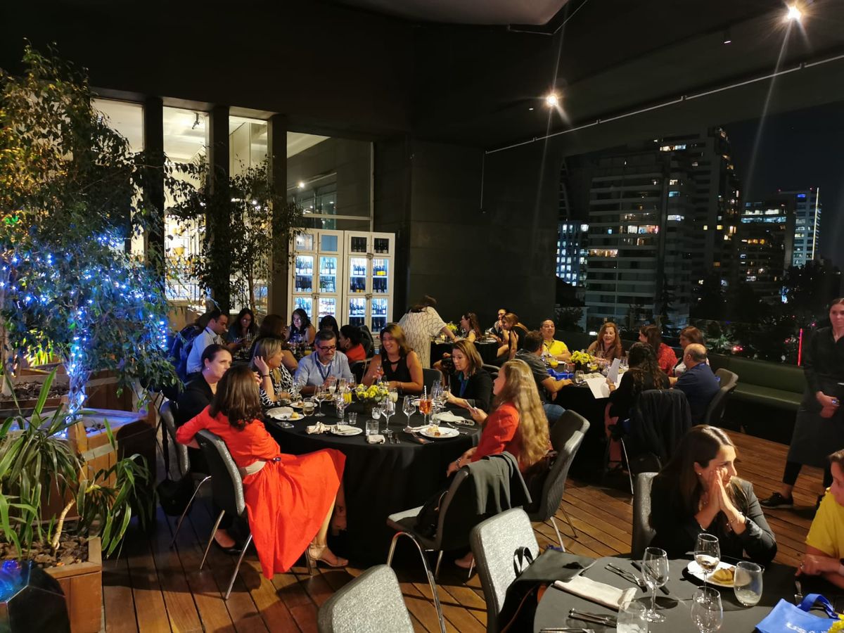 La actividad de Brand USA terminó con una cena en la que participaron turoperadores y agentes de viajes. 