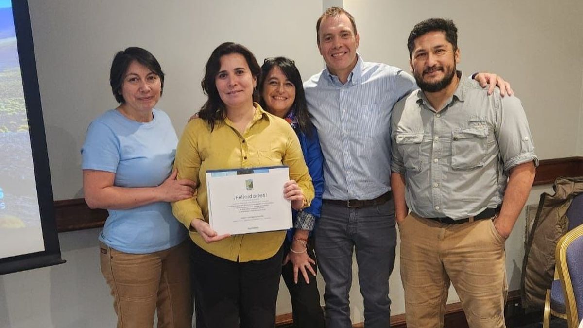 Pacific Reps: Jacqueline Vergara, gerente de ventas y marketing; y Richard Watkinson, gerente general, (ambos al centro) participaron del evento junto con el equipo Nacional. - Ladevi Medios y Soluciones Pacific Reps: Jacqueline Vergara, gerente de ventas y marketing; y Richard Watkinson, gerente general, (ambos al centro) participaron del evento junto con el equipo Nacional.