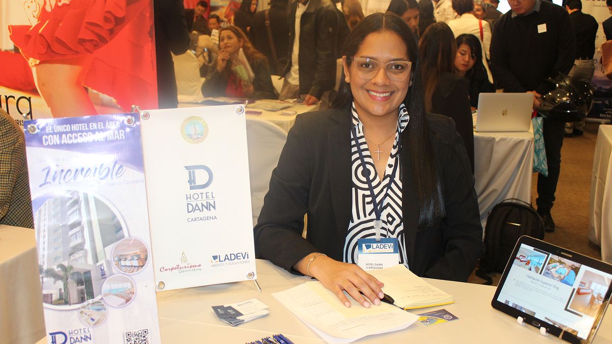 Melissa Castilla, ejecutiva de ventas y reservas del Hotel Dann Cartagena. - Ladevi Medios y Soluciones Melissa Castilla, ejecutiva de ventas y reservas del Hotel Dann Cartagena.