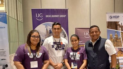 Equipo Ideas Journey, incluido Ronny Rosales.&nbsp;