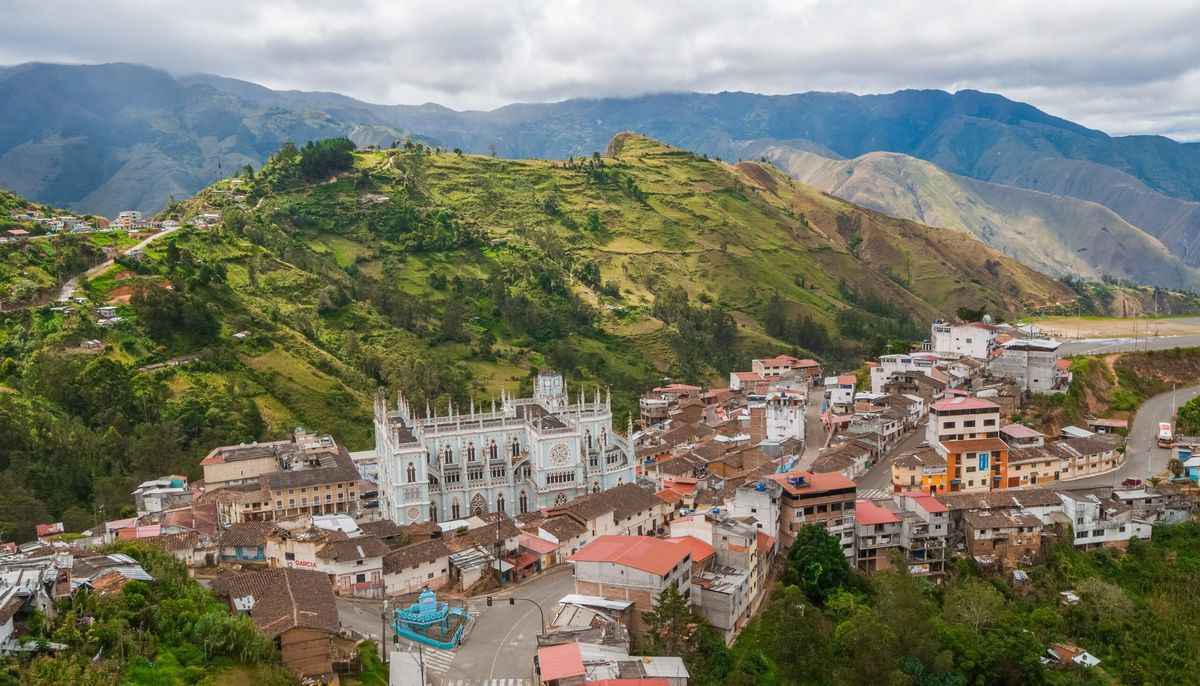 La Organización Mundial del Turismo reconoció a Oyacachi como uno de los mejores pueblos turísticos. - Ladevi Medios y Soluciones La Organización Mundial del Turismo reconoció a Oyacachi como uno de los mejores pueblos turísticos.