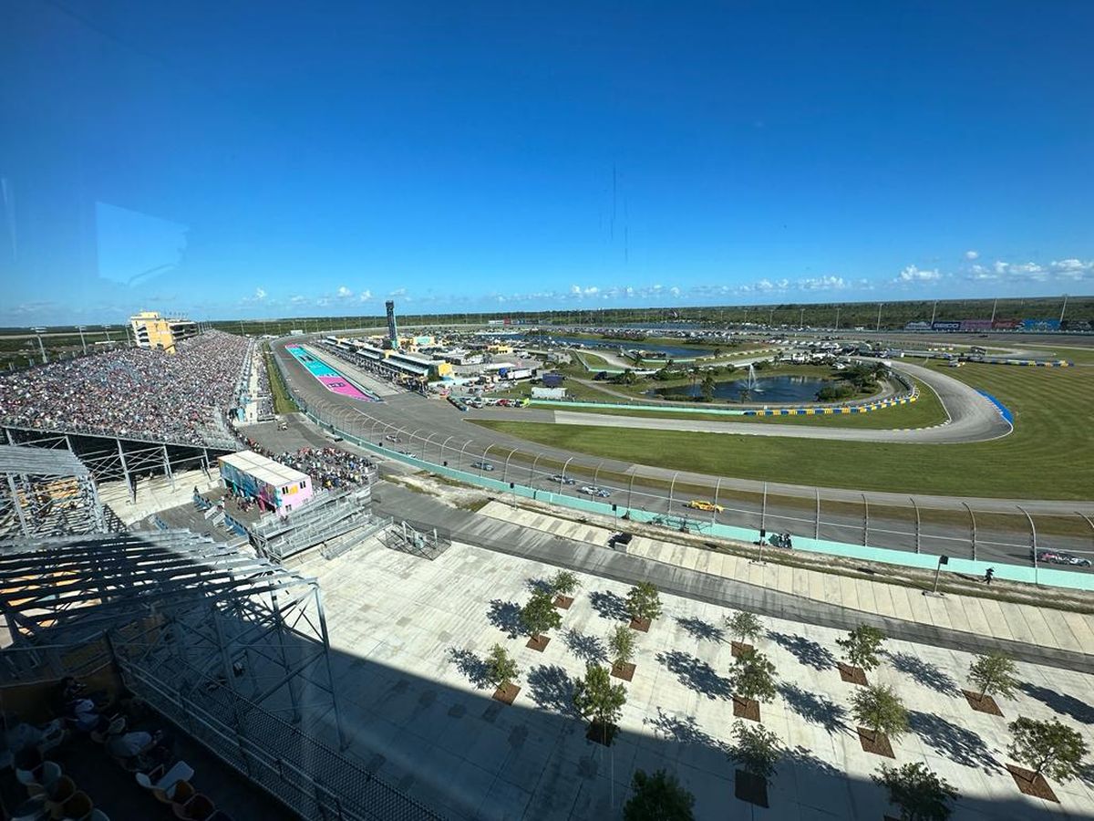 La carreda de Nascar fuela primera experiencia mega fam de Visit Florida para operadores de Latinoamérica.