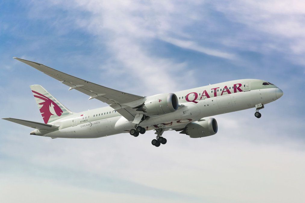 Uno de los B-787 Dreamliner de Qatar Airways.