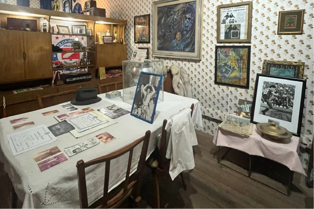 La reserva se puede hacer desde la página oficial de La Casa de D10S o desde la empresa Civitatis. La reserva se puede hacer desde la página oficial de La Casa de D10S o desde la empresa Civitatis.