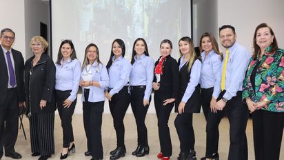 Equipo de Centro Mundial de Cruceros.