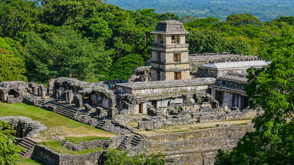 Las zonas arqueológicas de Chiapas enamoran a quienes los visitan.