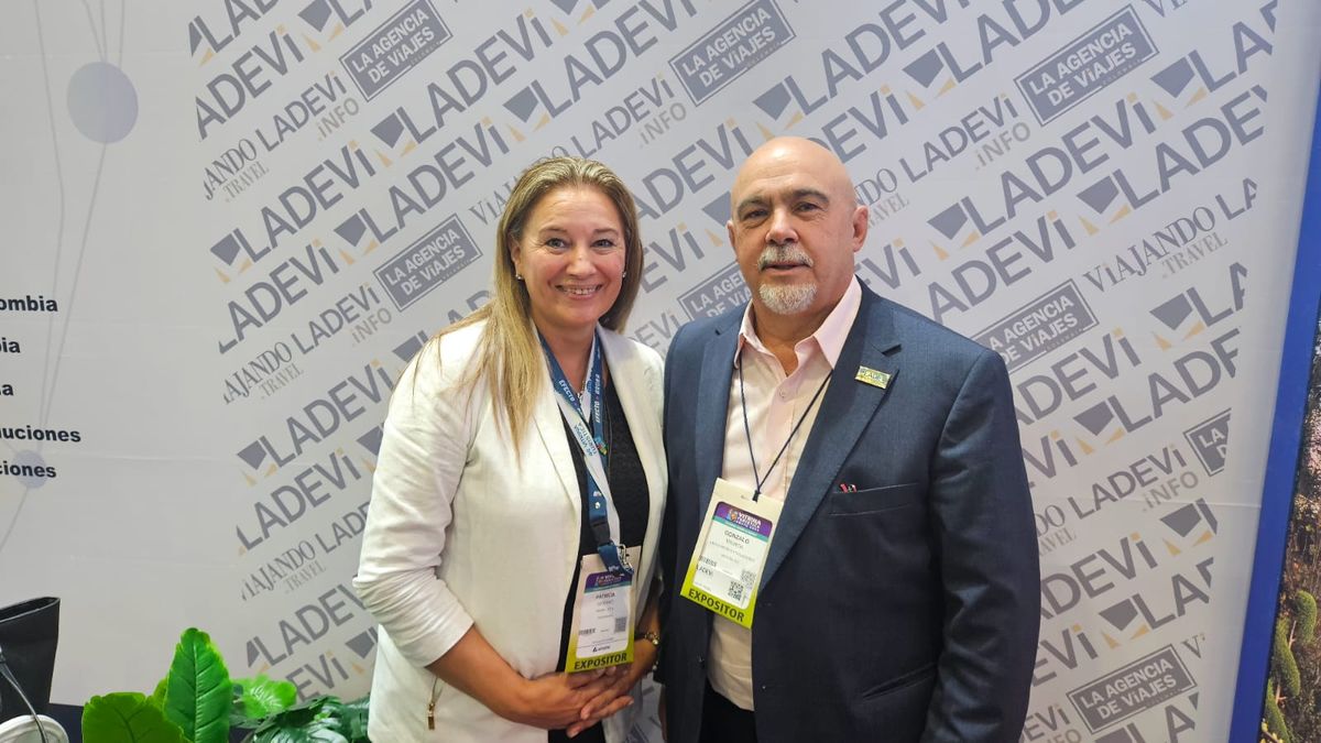 Patricia Giordano, representante Comercial y directora de Ventas para Argentina de Barcelo Hotels & Resorts, junto a Gonzalo Yrurtia, CEO y editor general de Ladevi.