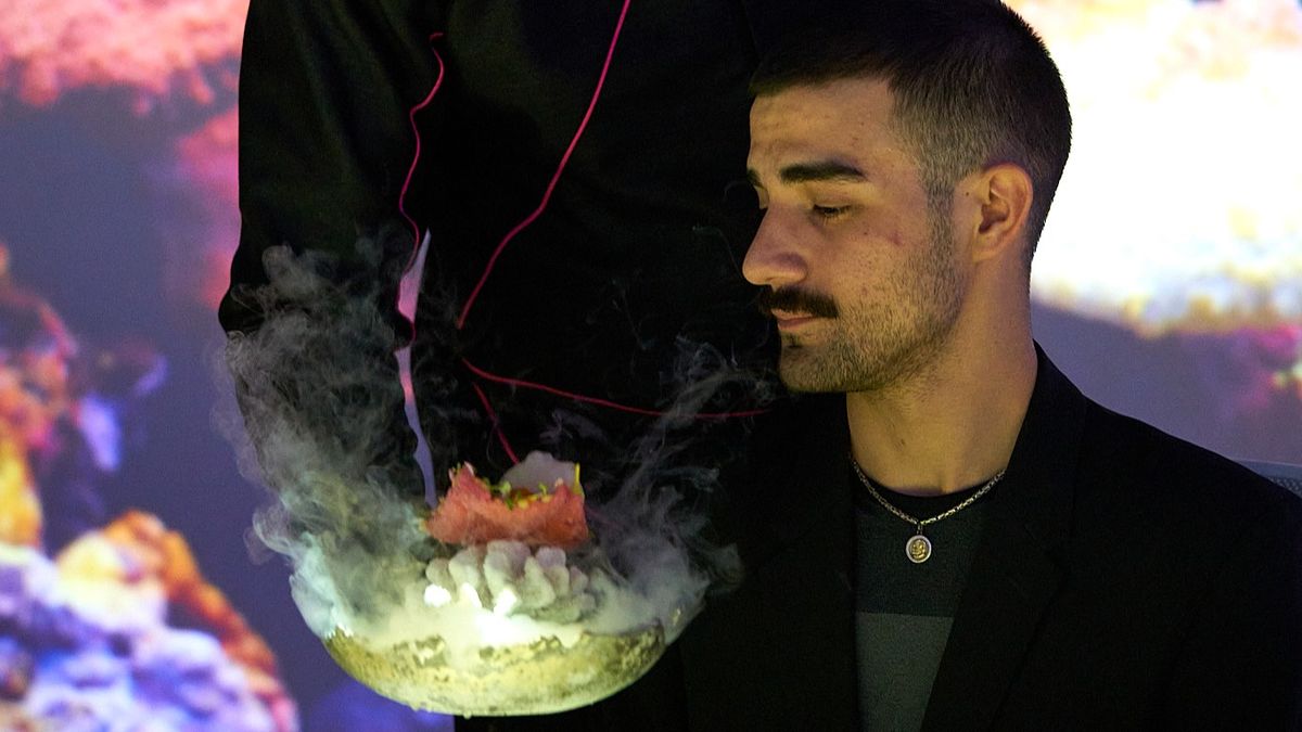 Frenessi es el ligar donde experimentar una propuesta gastronomica, tecnológica y de arte, única en Argentina.