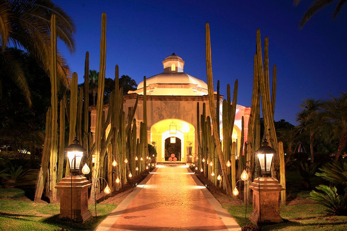 Visita el Museo Nacional del Tequila en Tequila, Jalisco.